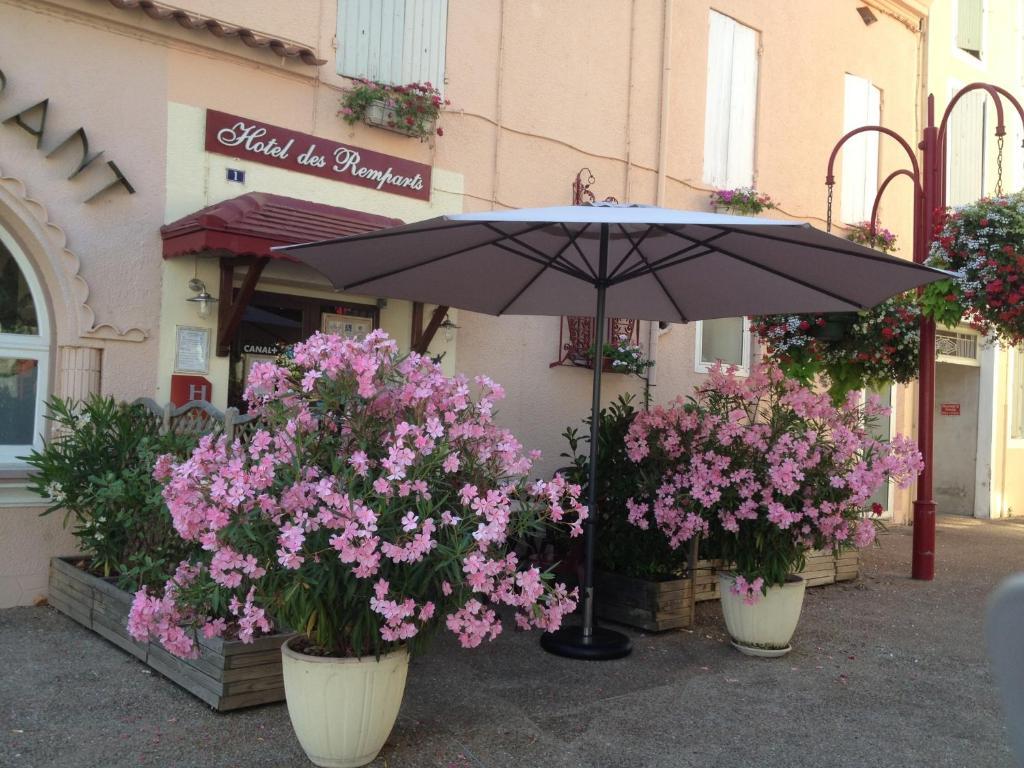 Hotel Des Remparts Villeneuve-sur-Lot Exterior photo